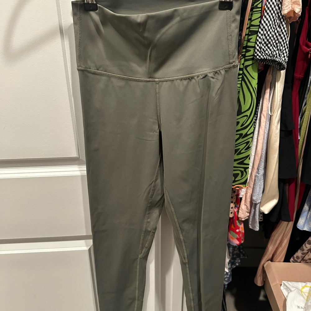 Gianni Bini Green High-Waisted Leggings